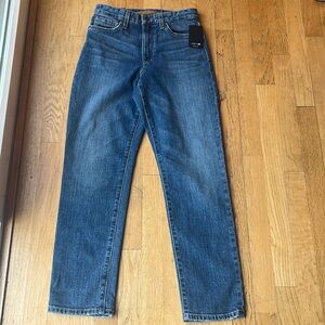 Joe’s Jeans 9.5” Rise Straight Ankle Jeans size 25 New!!!